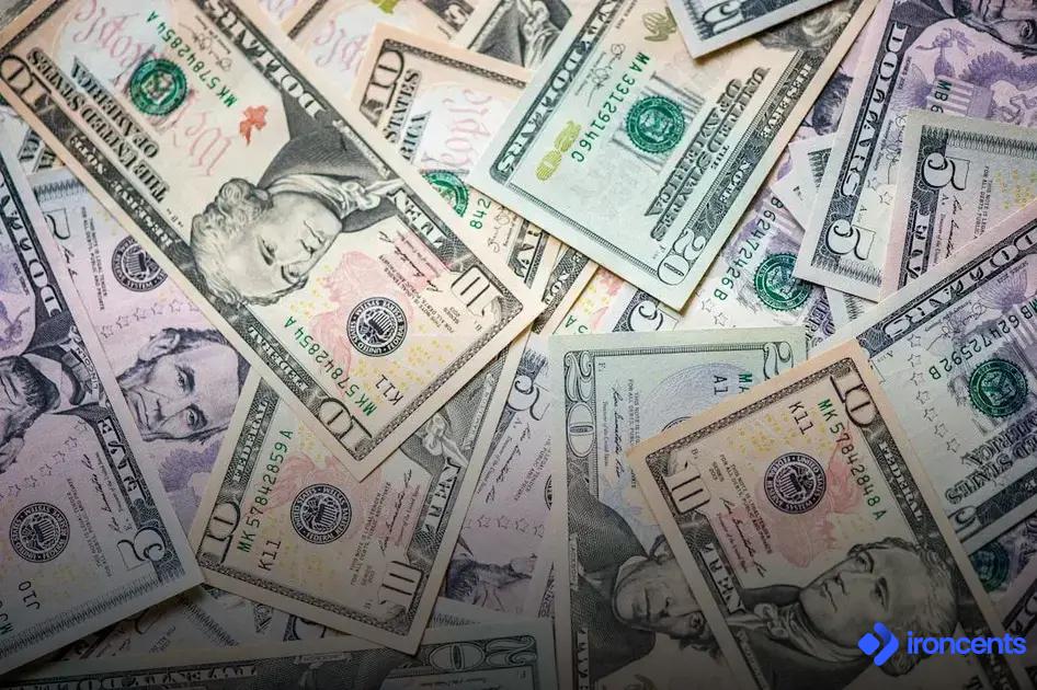 How Online Banks Compare to Traditional Banks: A Deep Dive