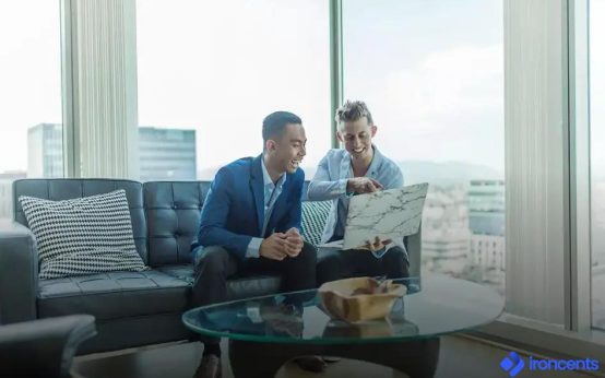 How to Set Realistic Financial Goals and Track Progress