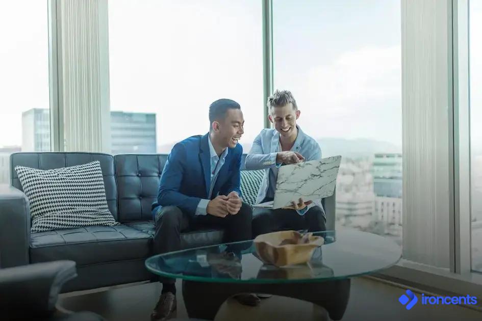 How to Set Realistic Financial Goals and Track Progress